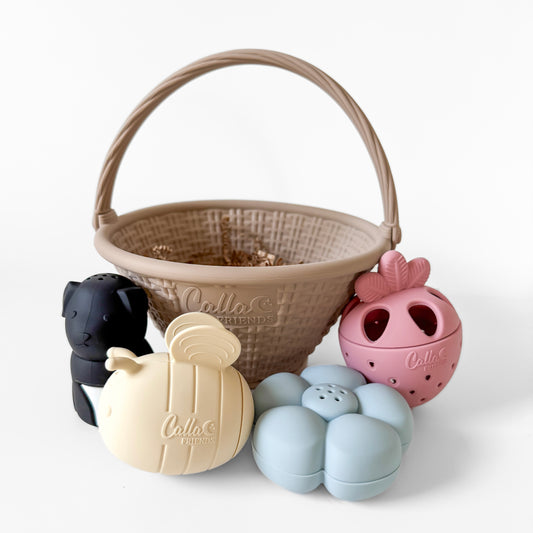 Strawberry Patch Bath Toys
