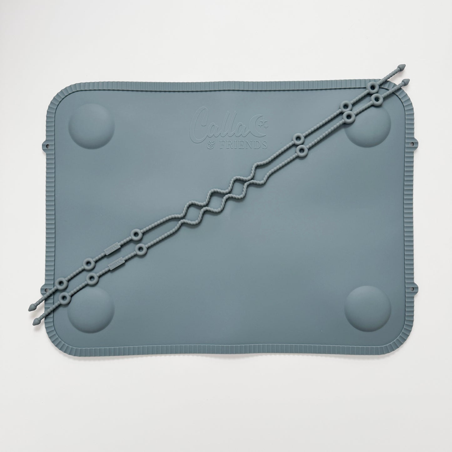 The Tidy Traveler - Solid Placemat Set