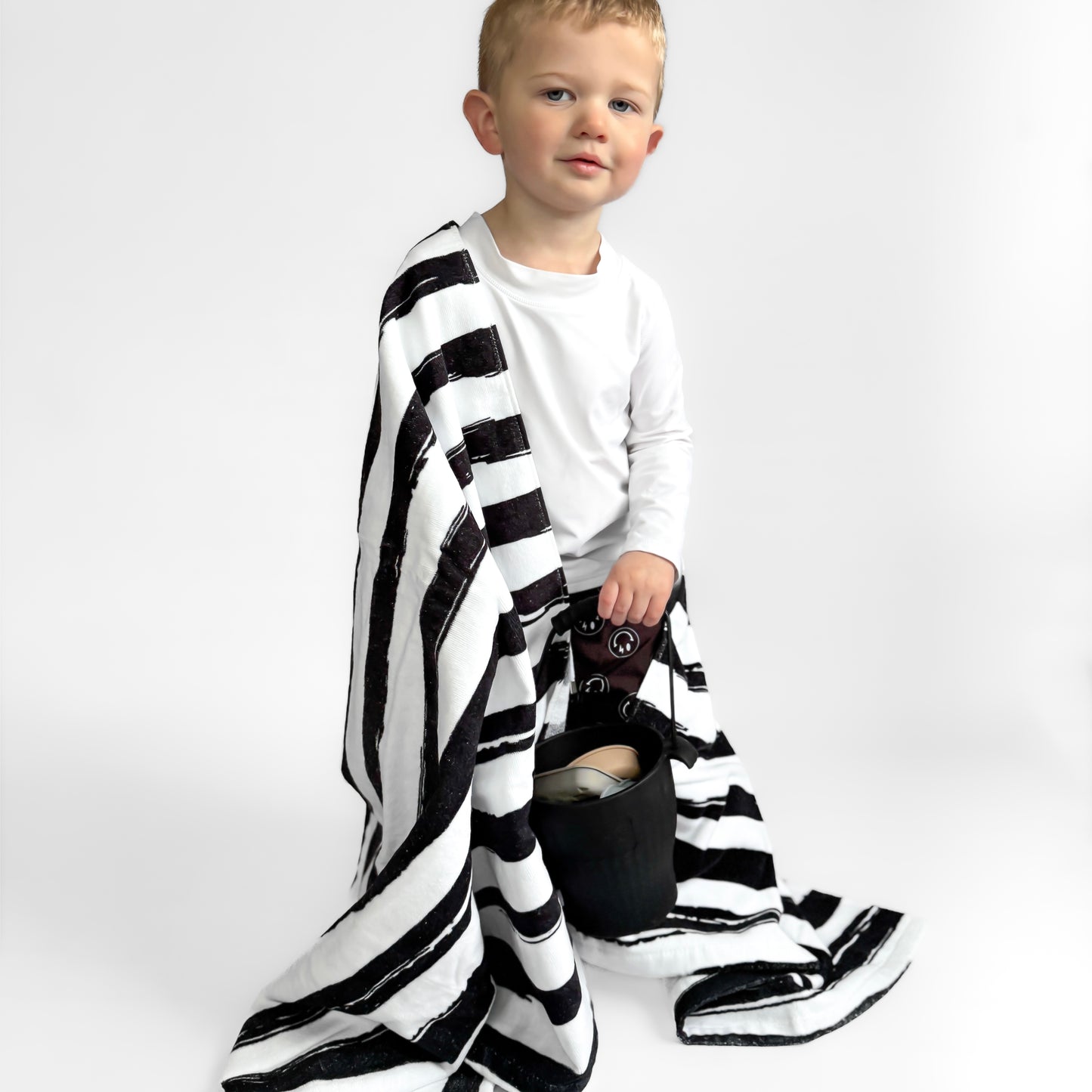 The Kenzie Beach Towel - Brush Stripes