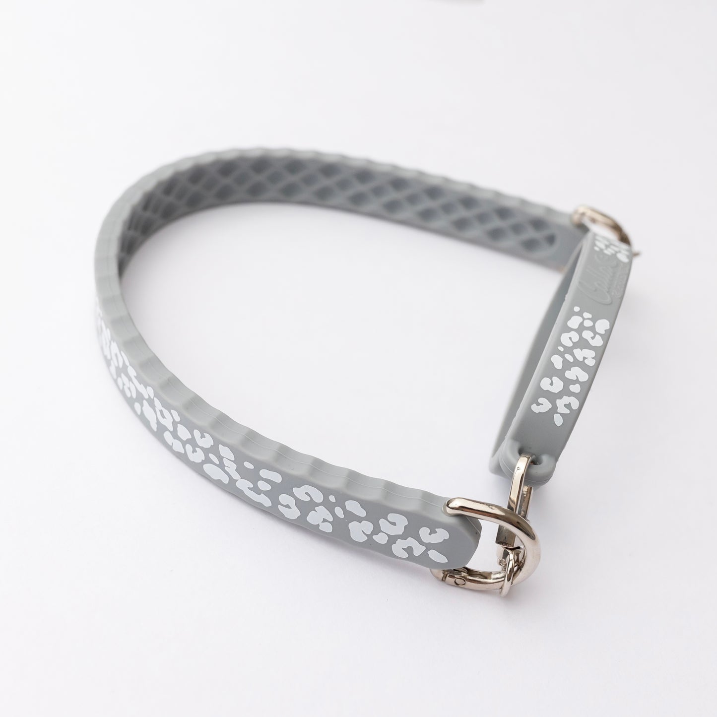 The HydraHandle - Leopard