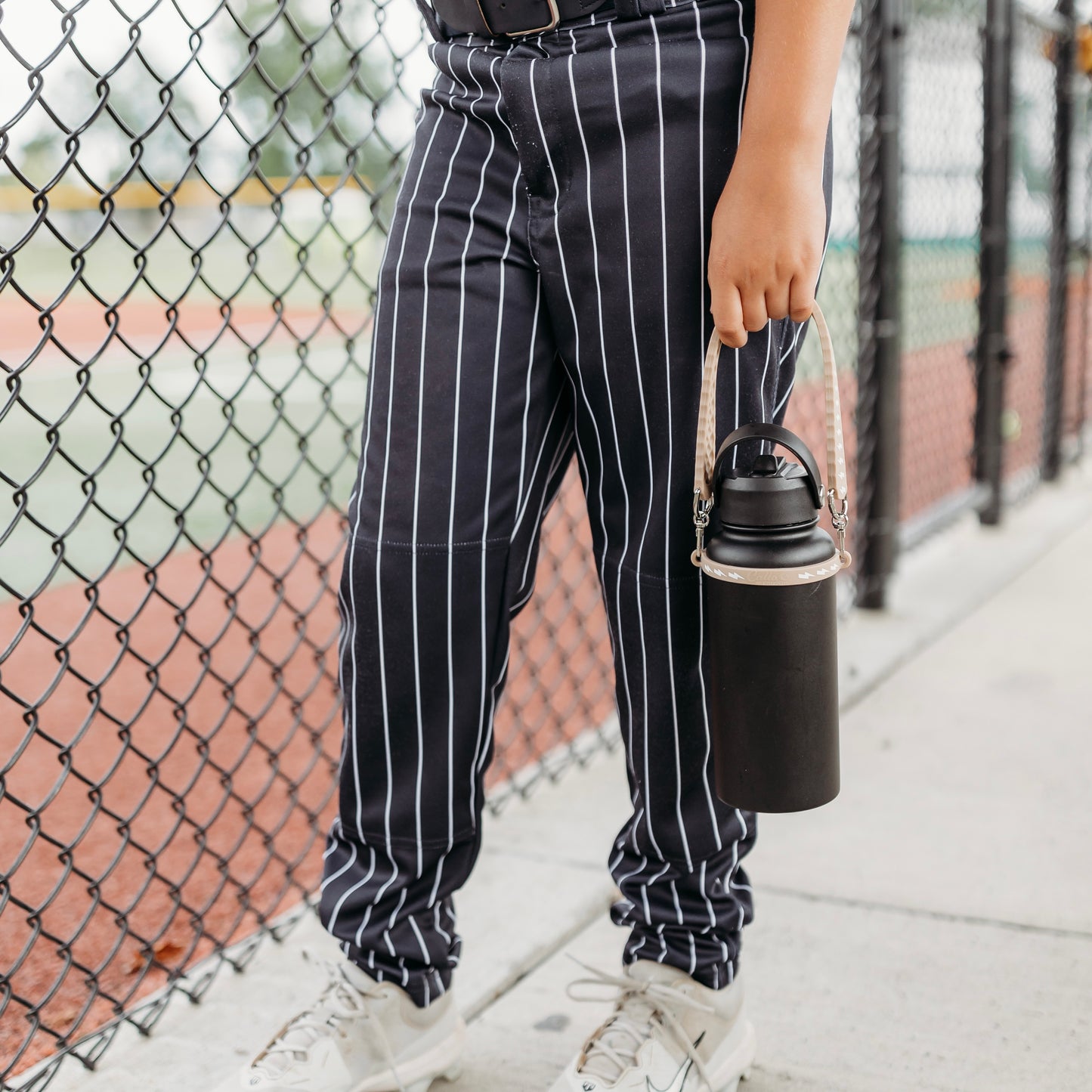 The HydraHandle - Solid