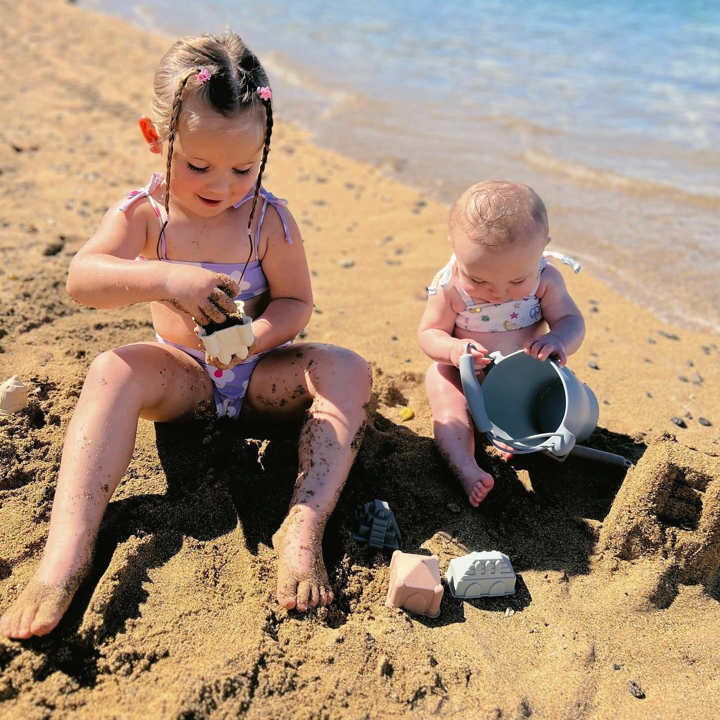 Ellie Silicone Beach Toy Set