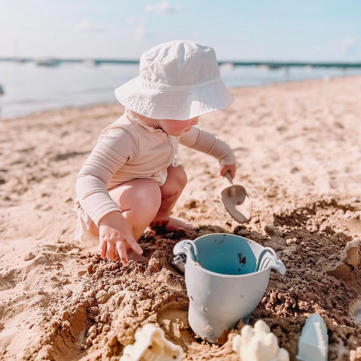 Ellie Silicone Beach Toy Set